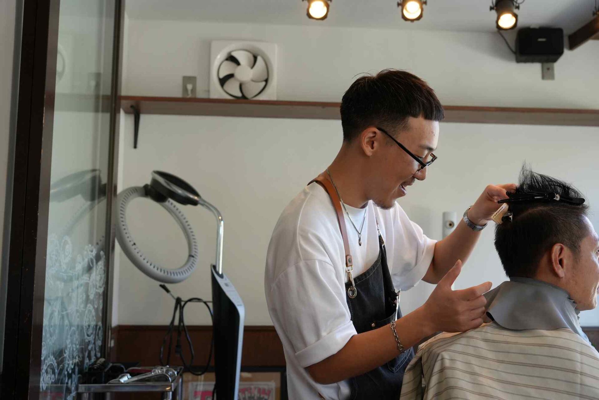 理容師